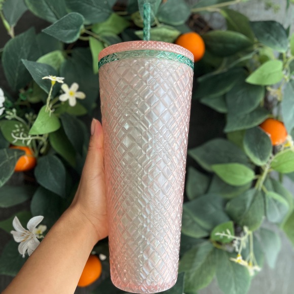 ✨NEW🌷Starbucks Spring 2023 Pearlescent Pink Diamond Studded Venti Cup💠 - Picture 5 of 7